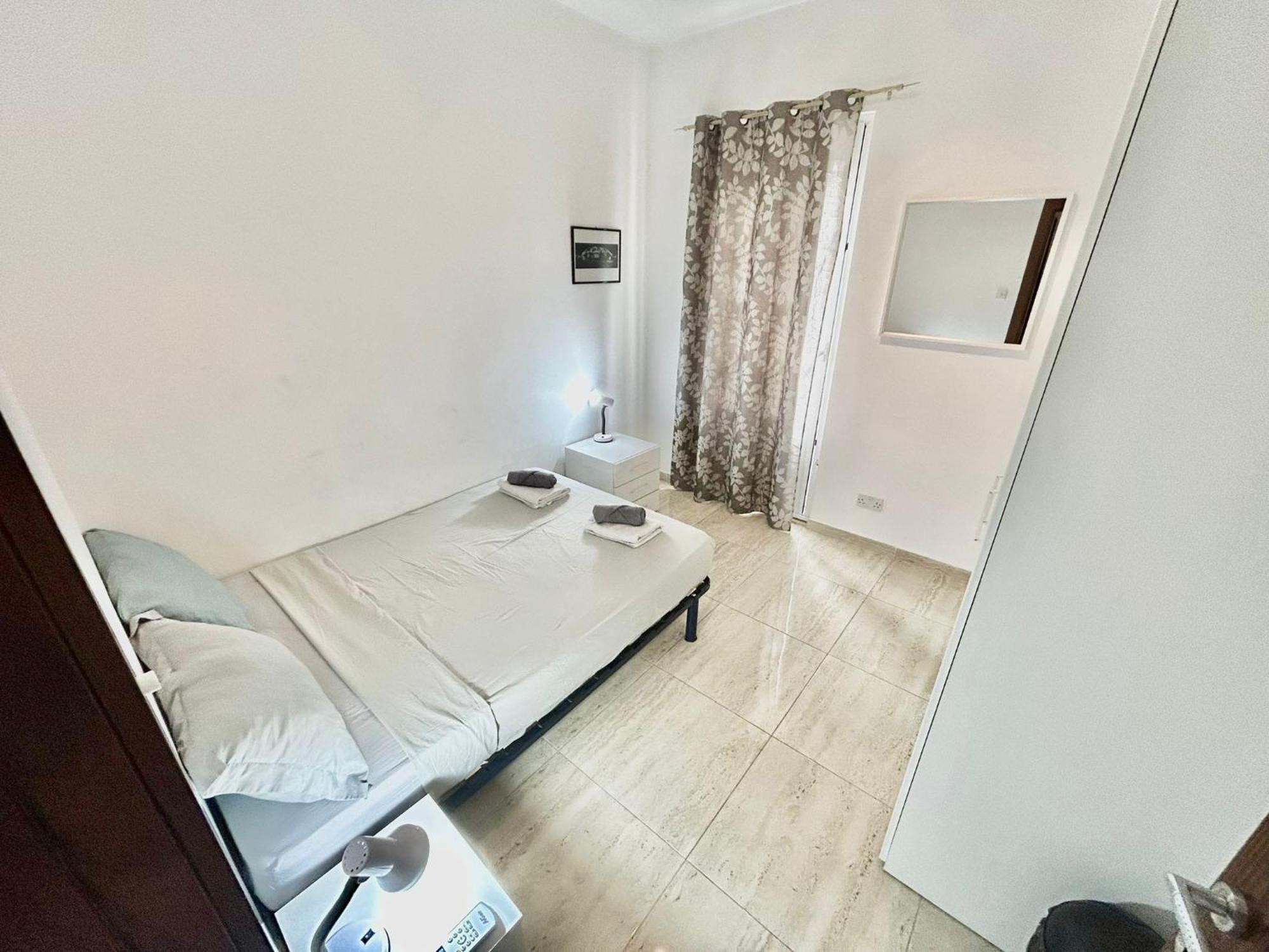Sliema 2 Bedroom Apartment Exterior foto